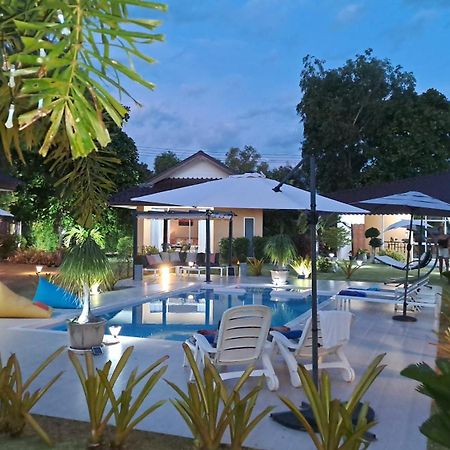 Pool Villa, Resort, Mae Ramphueng Beach, Ban Phe, Rayong, Residence M Thailand (Adults Only) Ban Chamrung Bagian luar foto