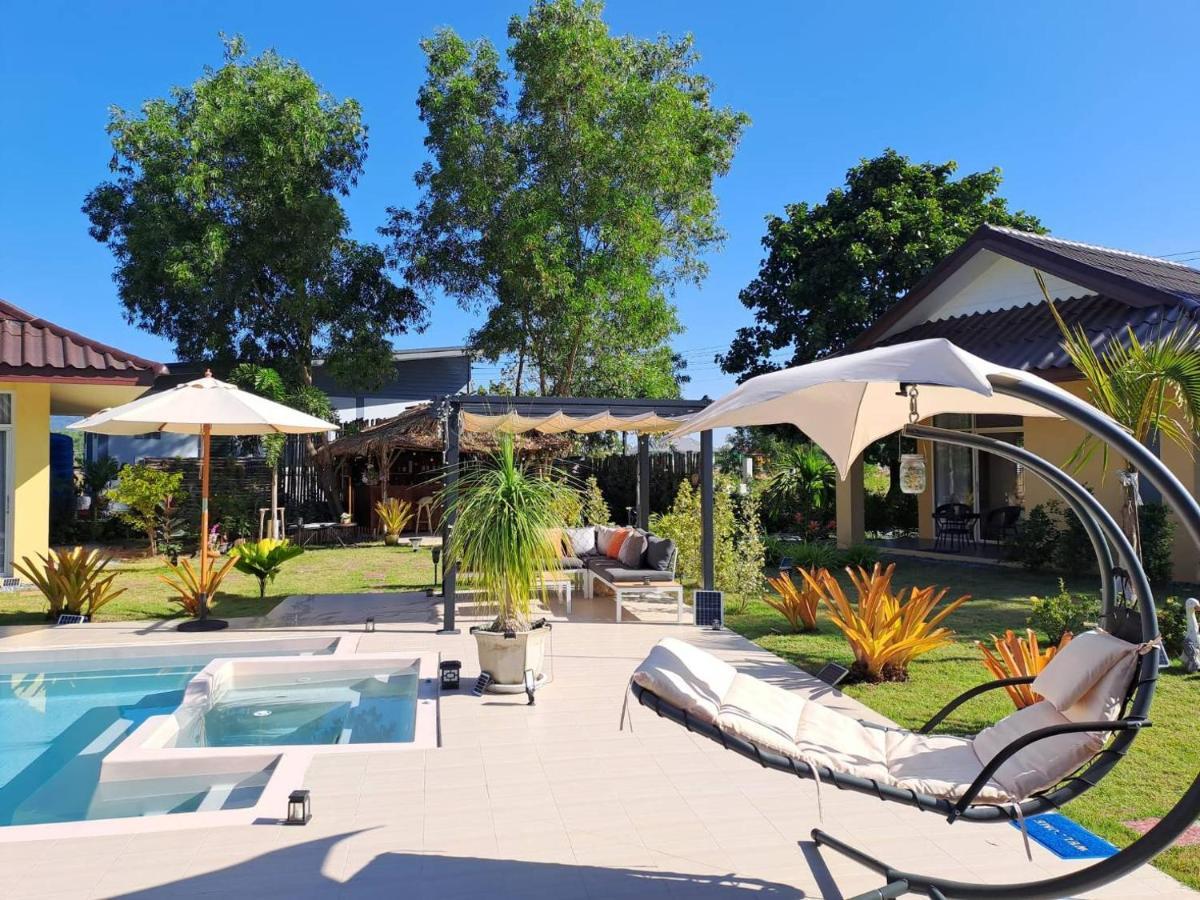 Pool Villa, Resort, Mae Ramphueng Beach, Ban Phe, Rayong, Residence M Thailand (Adults Only) Ban Chamrung Bagian luar foto