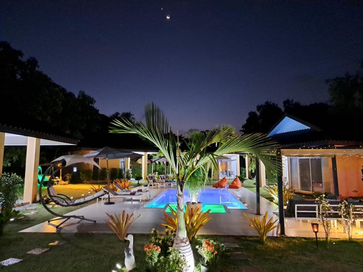 Pool Villa, Resort, Mae Ramphueng Beach, Ban Phe, Rayong, Residence M Thailand (Adults Only) Ban Chamrung Bagian luar foto