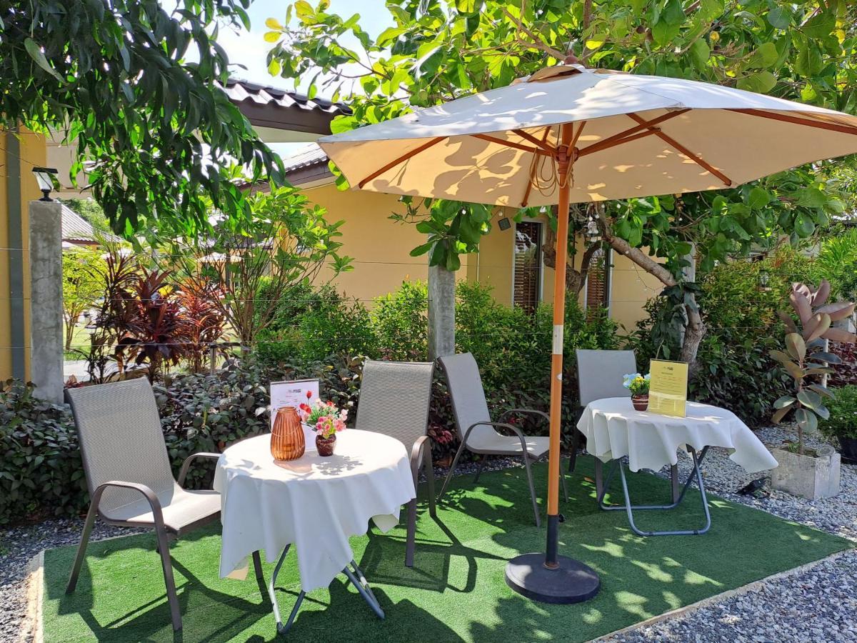 Pool Villa, Resort, Mae Ramphueng Beach, Ban Phe, Rayong, Residence M Thailand (Adults Only) Ban Chamrung Bagian luar foto