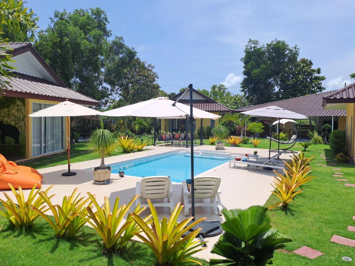Pool Villa, Resort, Mae Ramphueng Beach, Ban Phe, Rayong, Residence M Thailand (Adults Only) Ban Chamrung Bagian luar foto