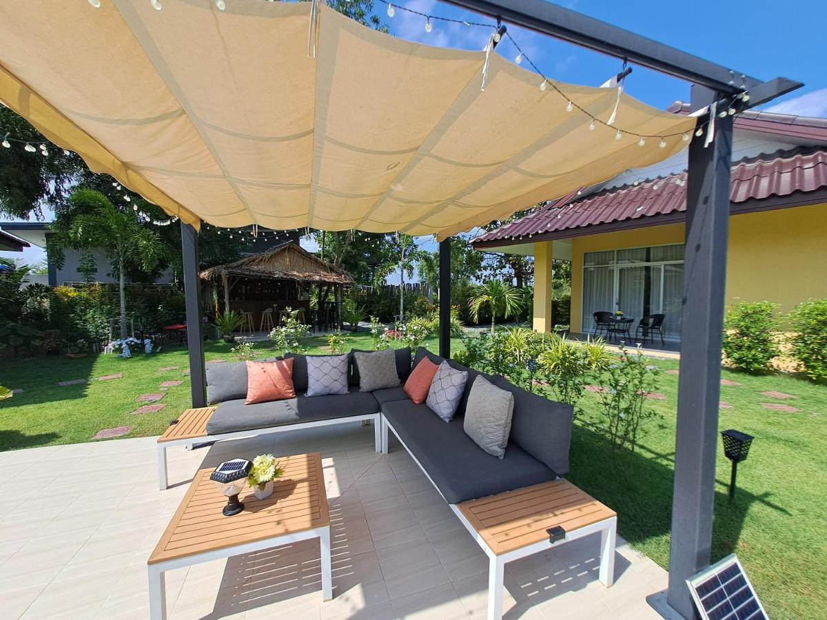 Pool Villa, Resort, Mae Ramphueng Beach, Ban Phe, Rayong, Residence M Thailand (Adults Only) Ban Chamrung Bagian luar foto